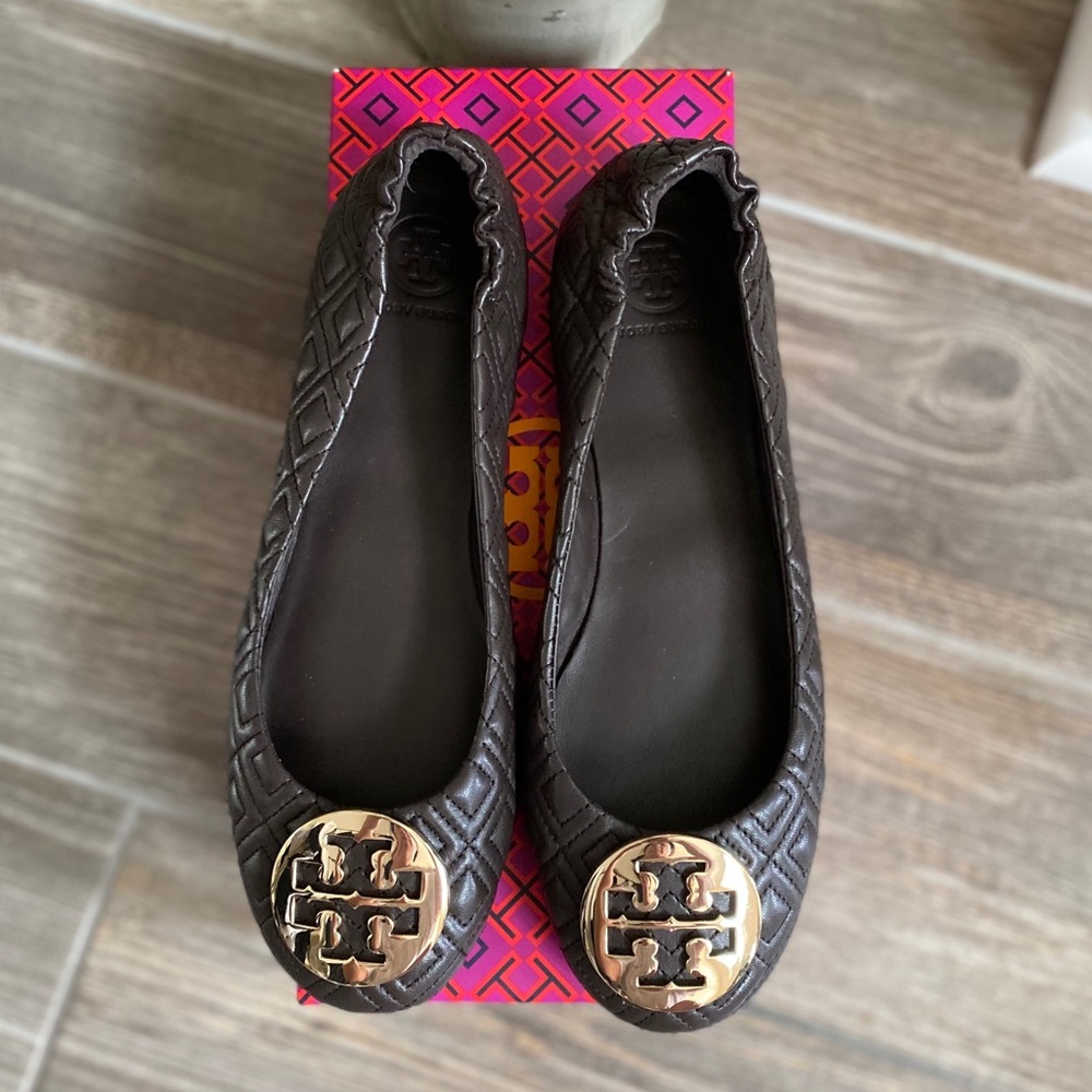 Tory Burch Quilted Minnie Leather Ballet Flats - Picture 4 of 10